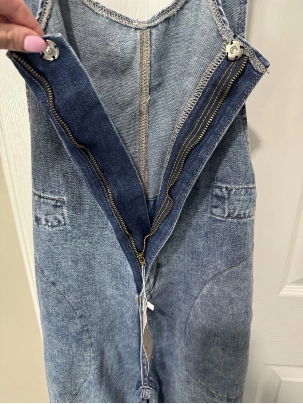 EMERY ROSE Blue Denim Wide-Leg Overalls for Women - Picture 8 of 9